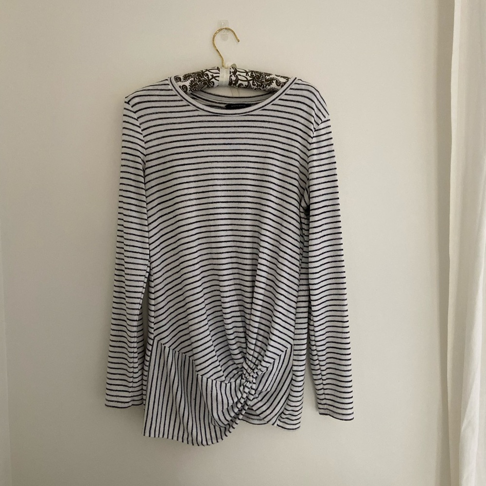Banana Republic striped knotted shirt S